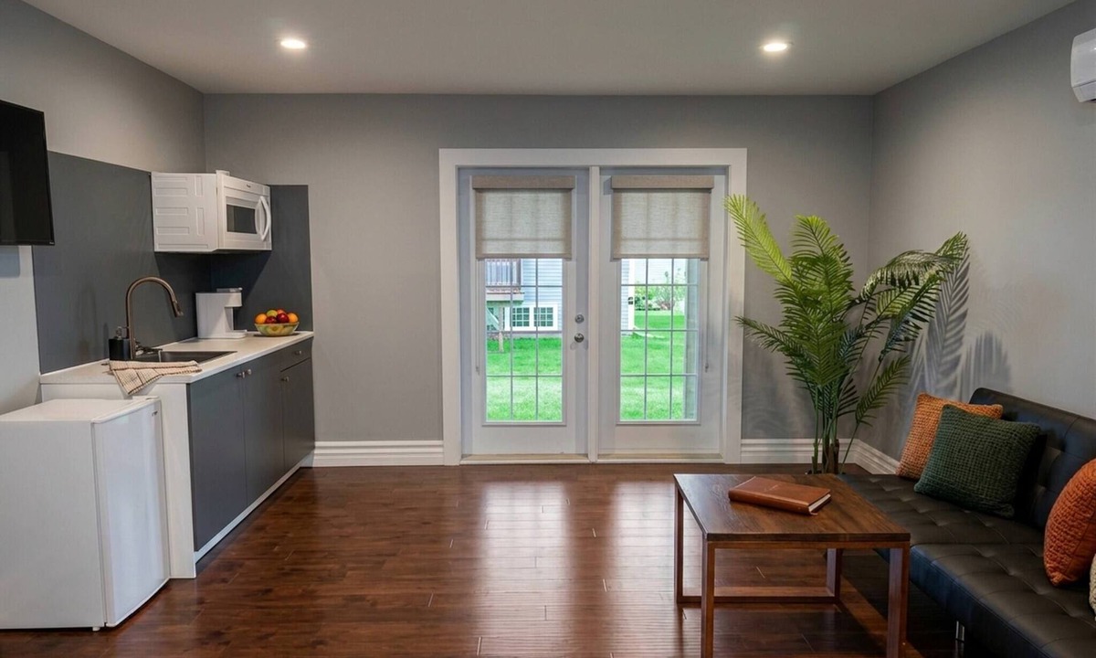 Charlottetown Apartment | PEI Home base in West Royalty
