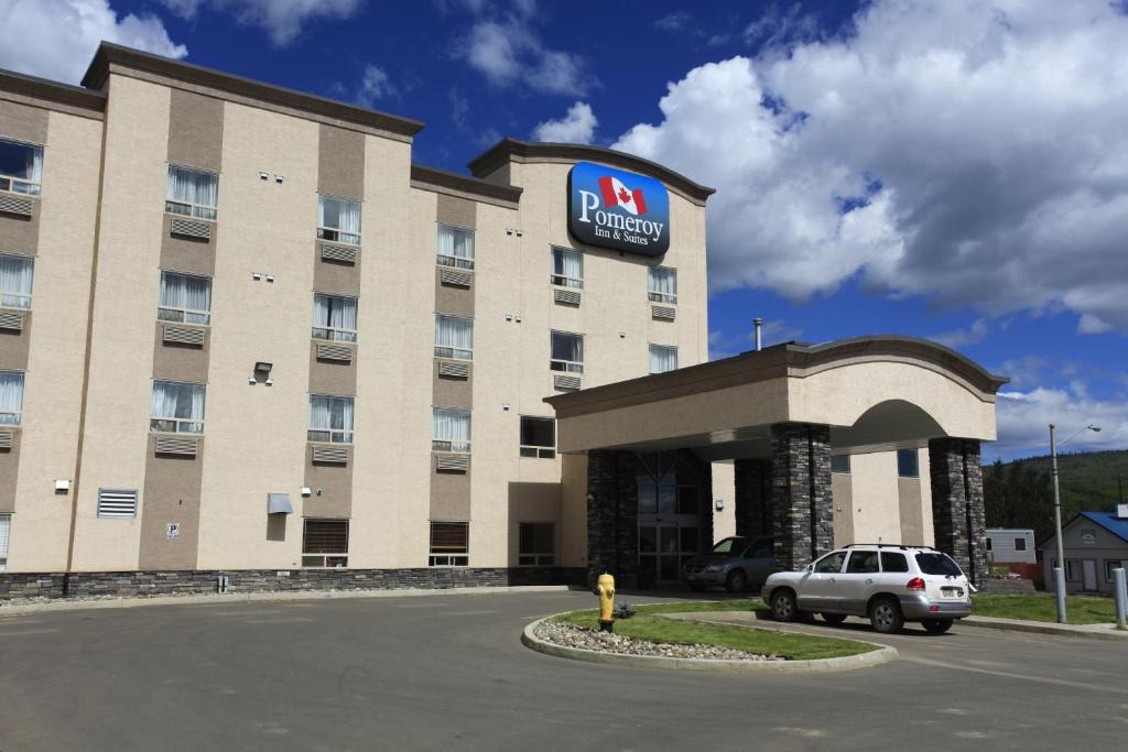 Chetwynd Hotel | Pomeroy Inn and Suites Chetwynd