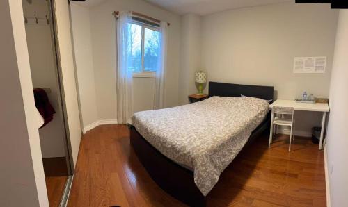 Mississauga House | Private bedroom 202