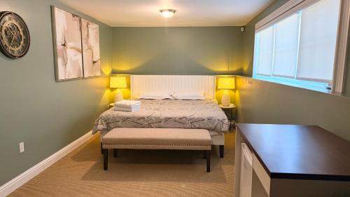 Charlottetown Bed & Breakfast | Private King Bed Room Near UPEI & Downtown Cozy Retreat Near Everything