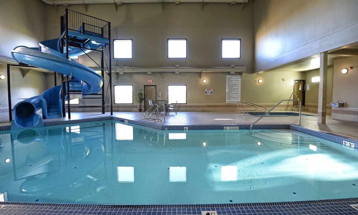 Grande Prairie Hotel | Quality Inn & Suites