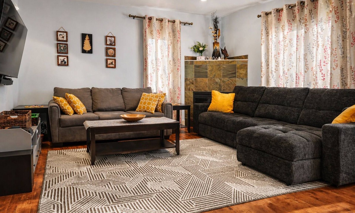 Radium Hot Springs Apartment | Radiant & Spacious 2Bath Condo
