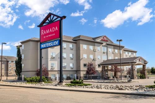 Lac La Biche Hotel | Ramada by Wyndham Lac La Biche