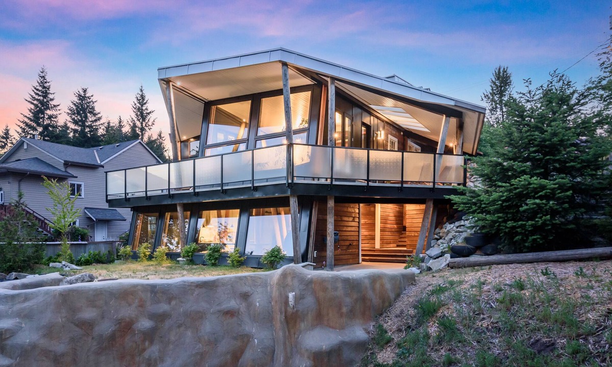 Cumberland House | Rare Gem - 'The Camp House'