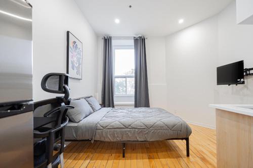 Montreal Apartment | Relaxing Studio for 2 Guest with parking