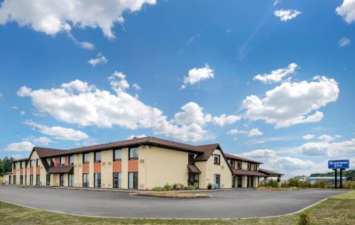 Saint John Hotel | Rodeway Inn