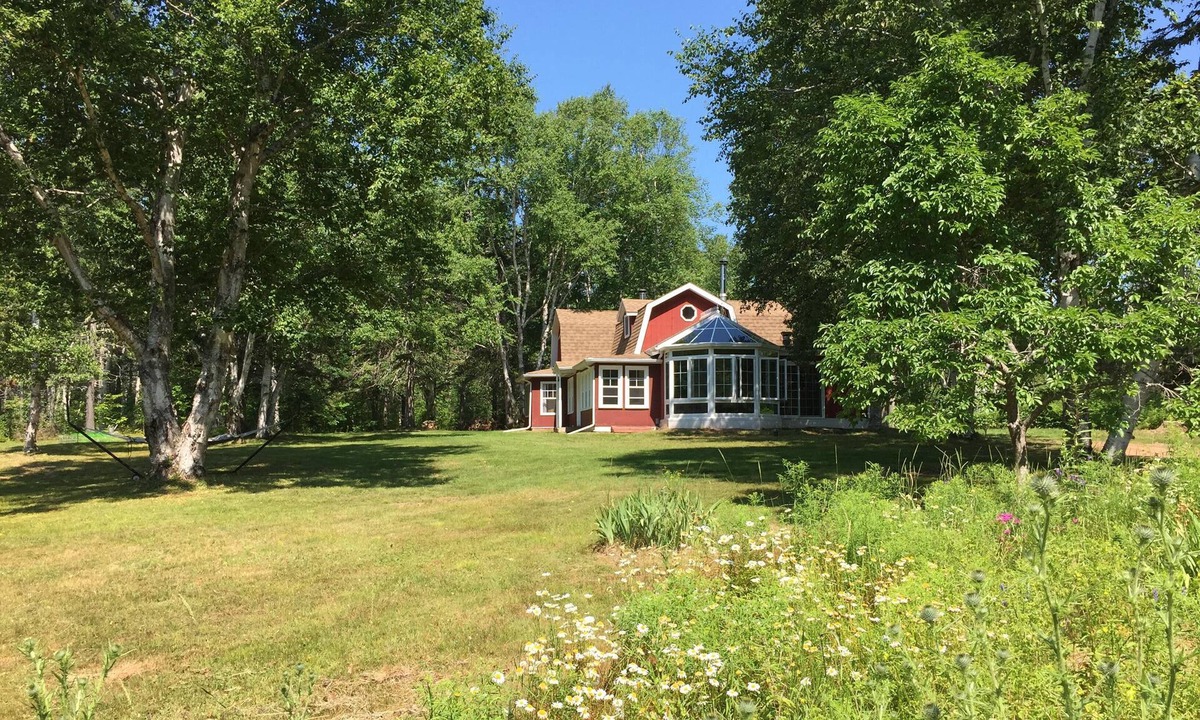 Belle River House | Rona Hill - Forest Garden Home