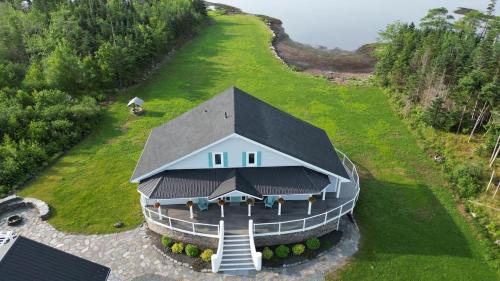 Lawrencetown House | Saltwater Hideaway