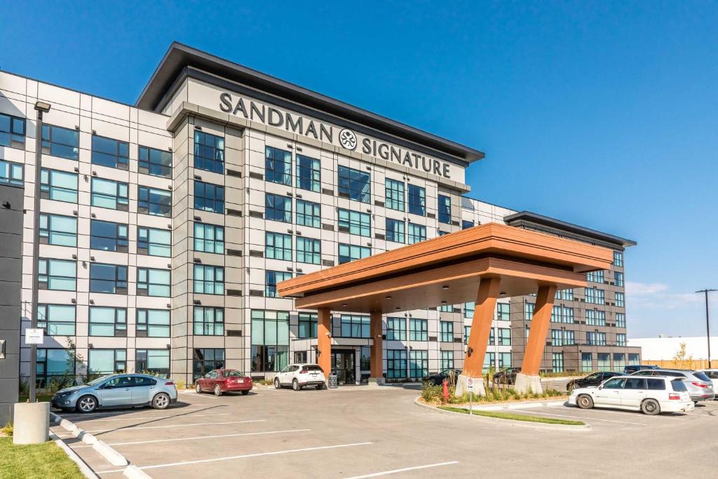 Saskatoon Hotel | Sandman Signature Saskatoon South Hotel