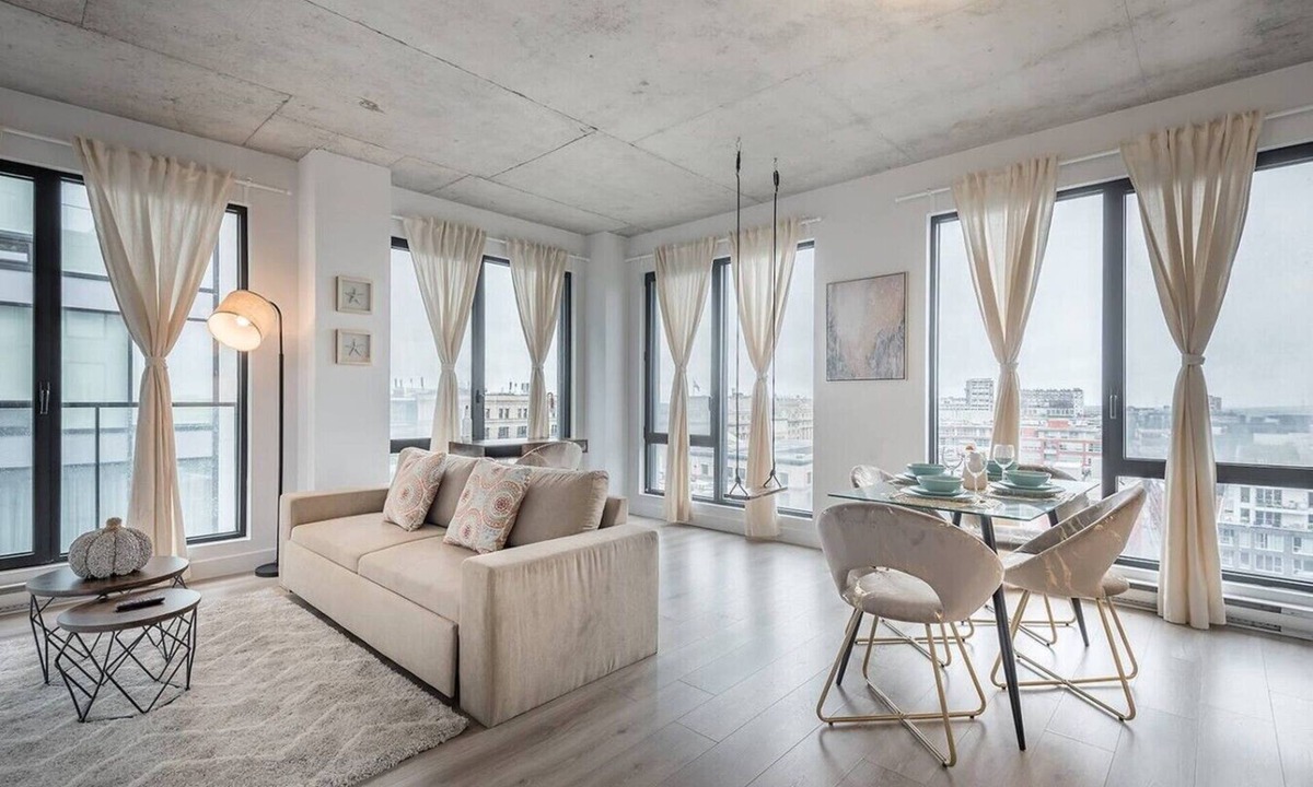 International District Apartment | Skyline Penthouse | 360° Views