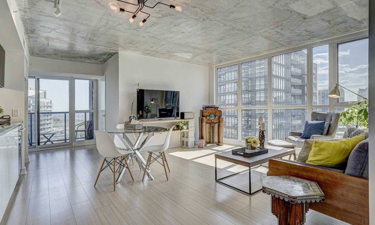 CityPlace Condo | Spectacular Lake view! spacious 3 bedroom condo, A+ amenities