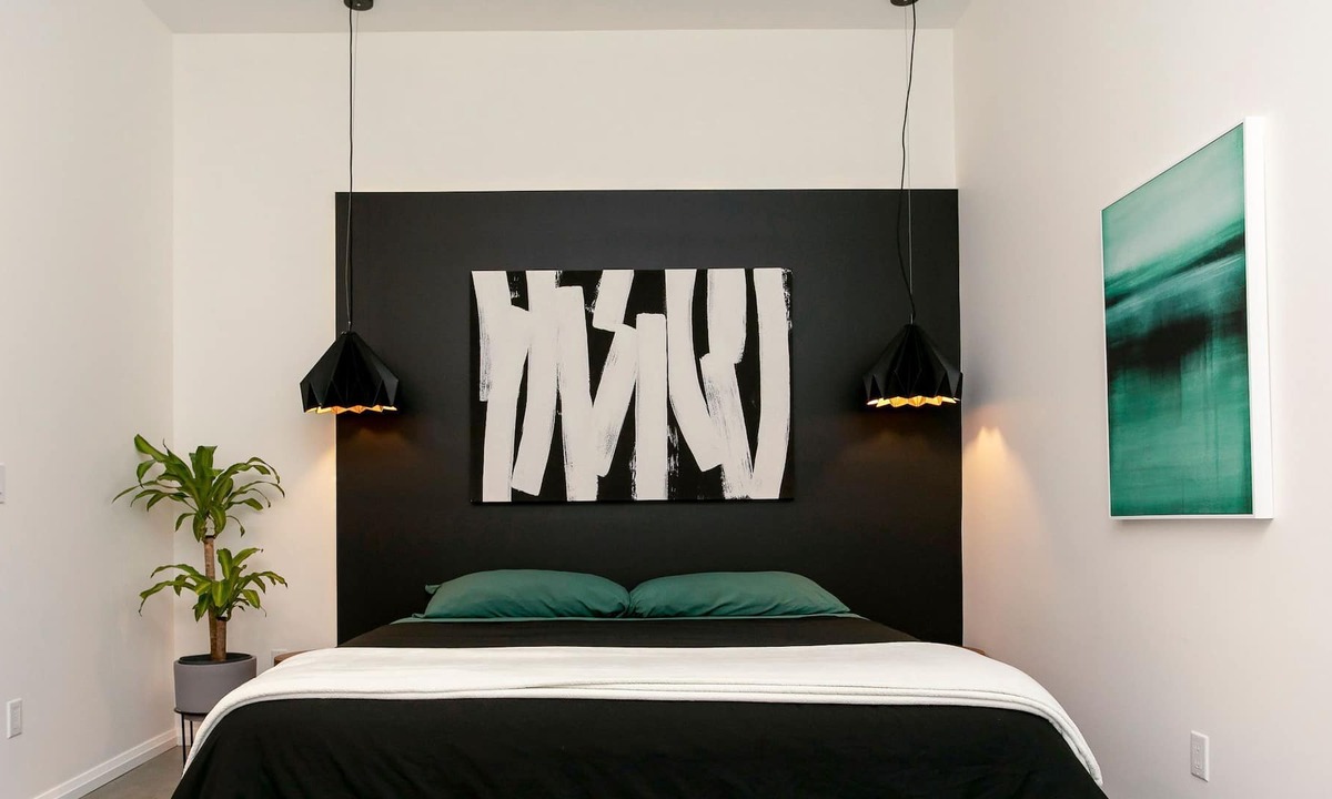Central Okanagan Apartment | STAY.LUX private suite #2 - steps to the beach