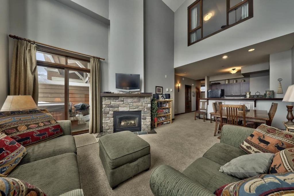 Sun Peaks Apartment | Stones Throw #56 By Bear Country
