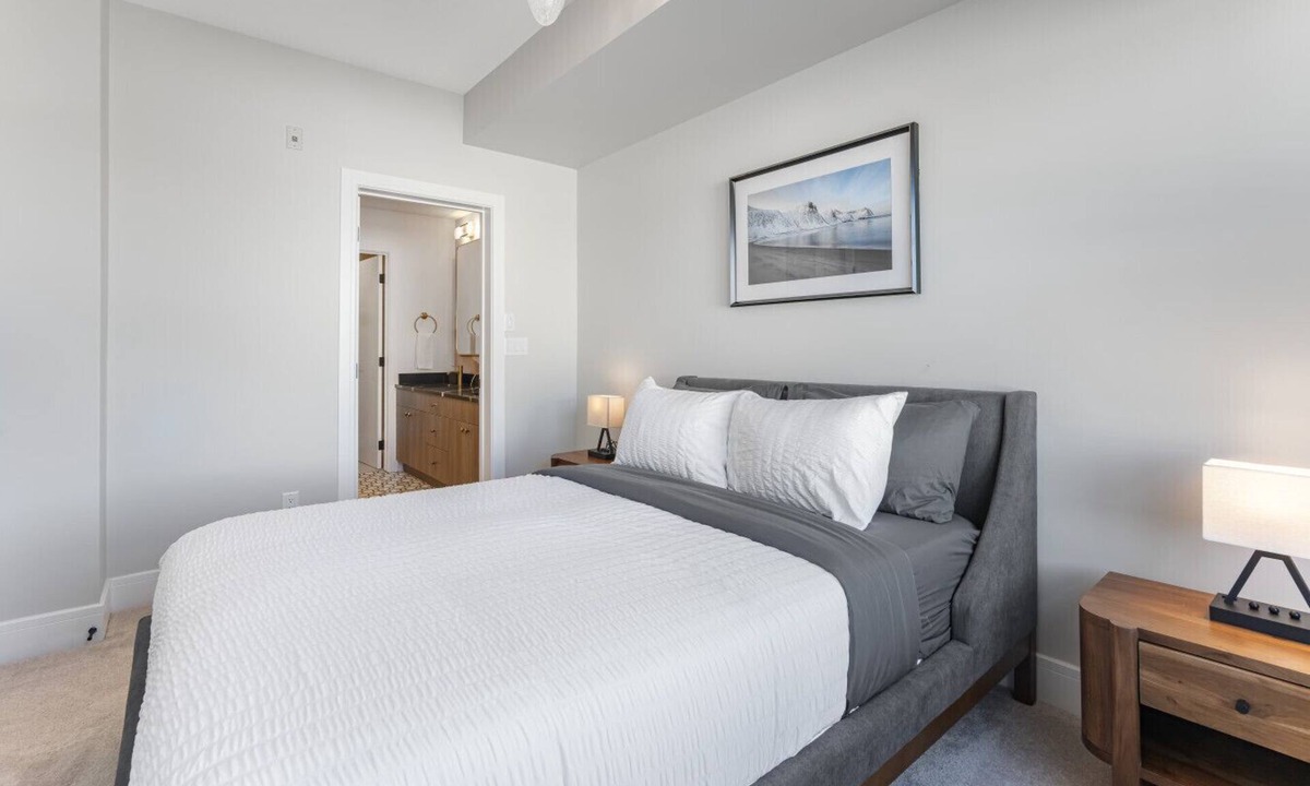 Currie Barracks Condo | Stylish Calgary Getaway Near 17th Ave