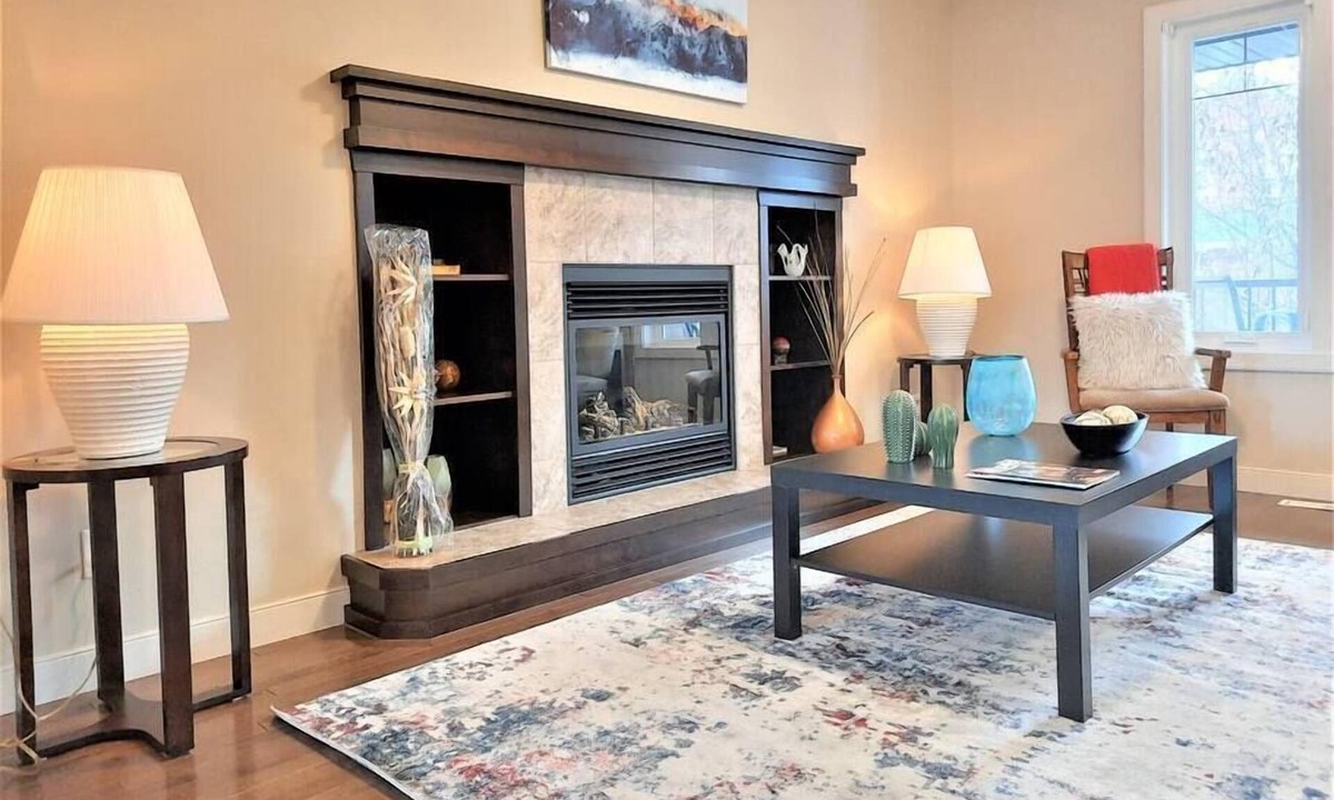 Silverado House | Stylish Getaway by Spruce Meadows