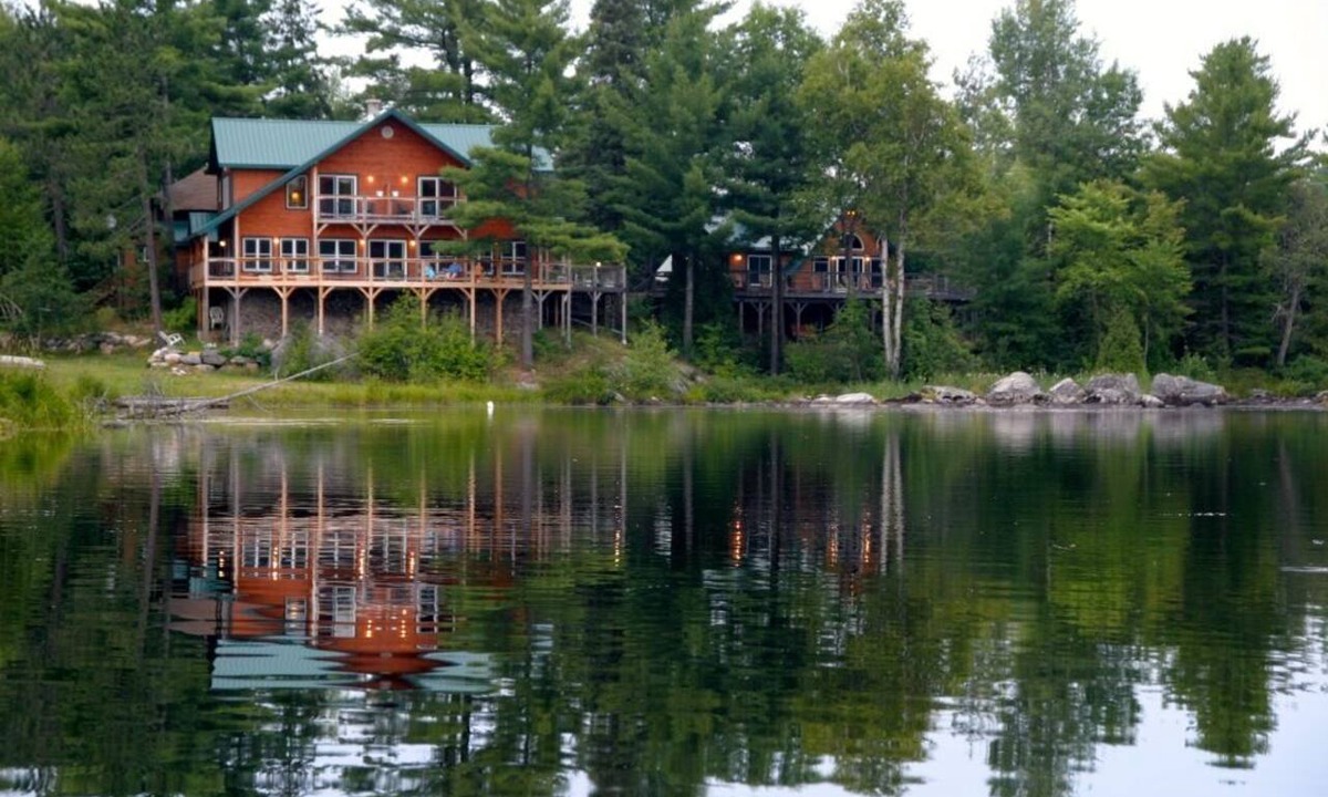 Minden Bed & Breakfast | Sunny Rock B&B Haliburton