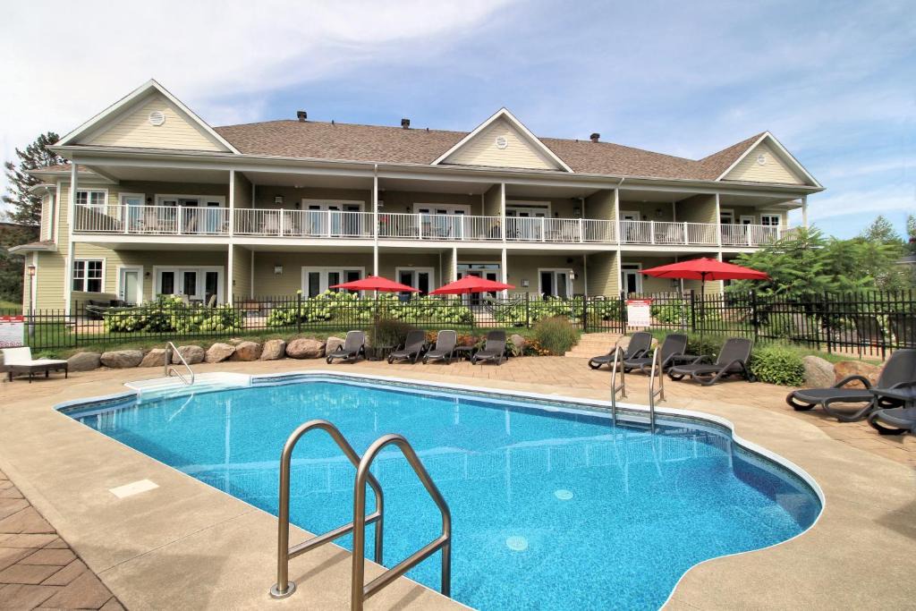 Bromont Apartment | Superbe condo - Navette de Ski Gratuite #102