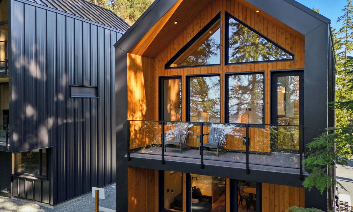 Ucluelet Cabin | The Cabins - 1 Bedroom - Signature Ocean Front