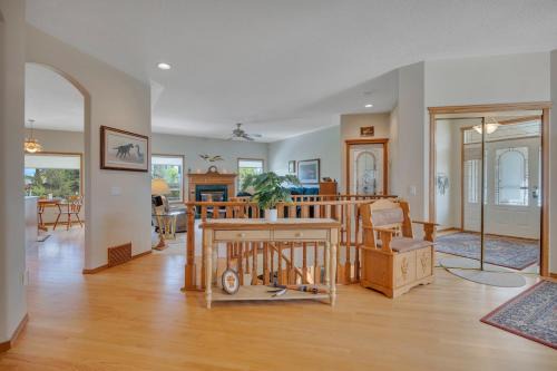 Devon House | The Captain's Landing