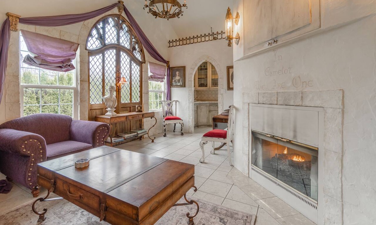 Chemainus Bed & Breakfast | The Cottage and Castle