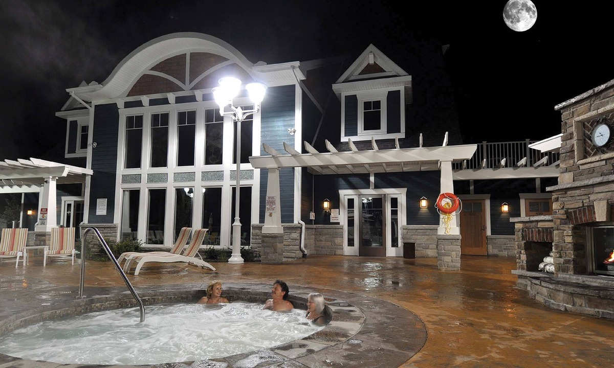 Baysville Villa | The Landscapes - Lake of Bays
