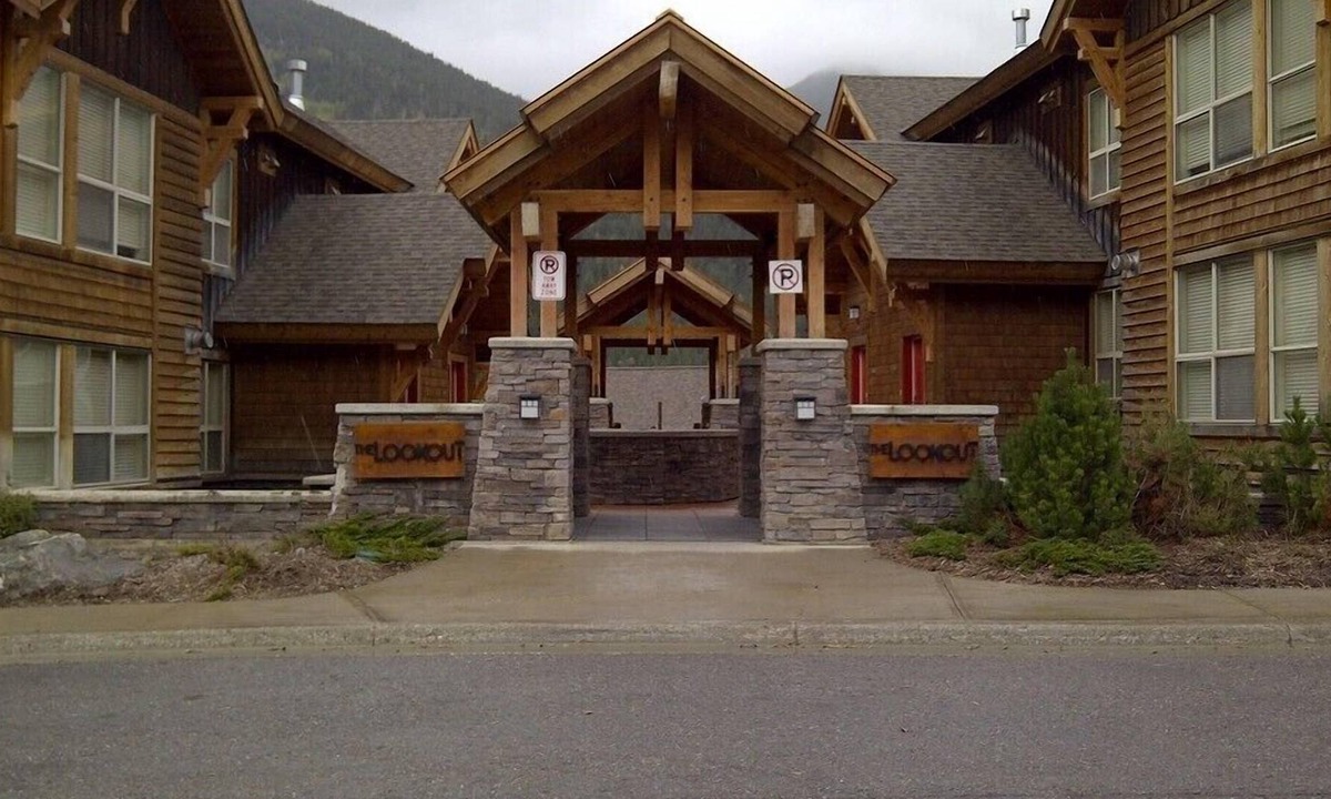 Panorama Ski Chalet | The Lookout - Unit 311