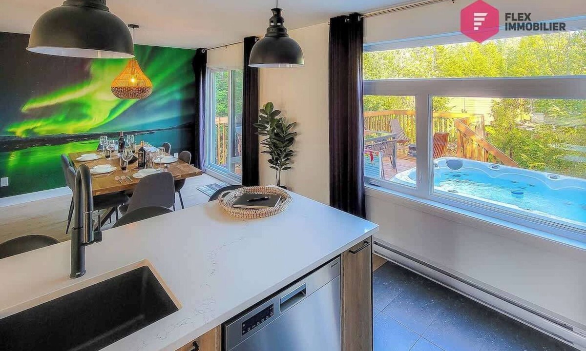 Pont-Rouge House | The Northern Lights of Portneuf - Private SPA