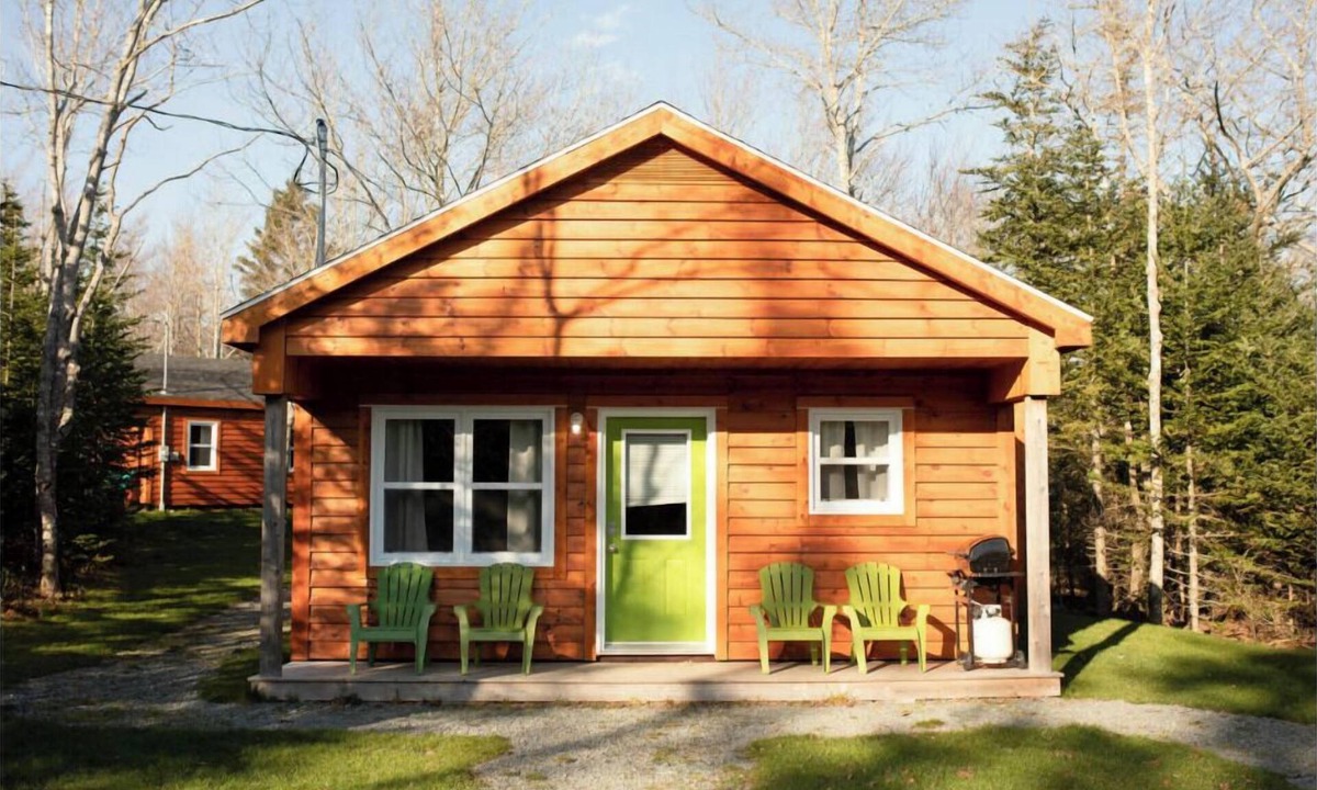 Halifax County Cottage | The Pine, Lawrencetown