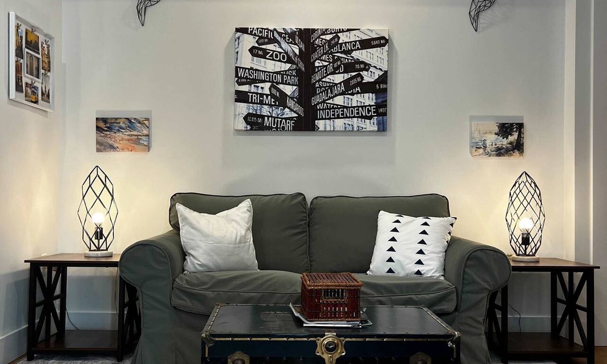 Downtown Halifax Apartment | The Royal Traveller, Downtown, AC