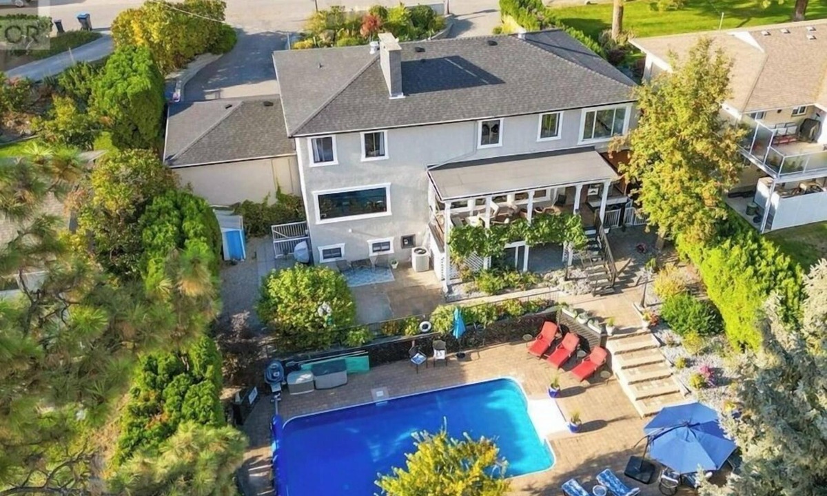 Central Okanagan Bed & Breakfast | The Susie Pearl Bed & Breakfast