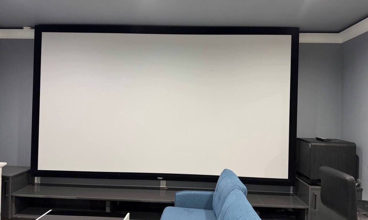 Delta Apartment | The Theatre Suite