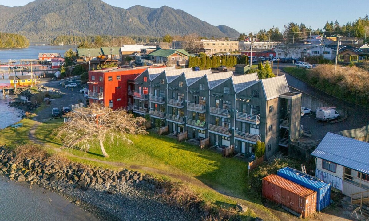 Tofino Condo | Tofino Waterfront Condo