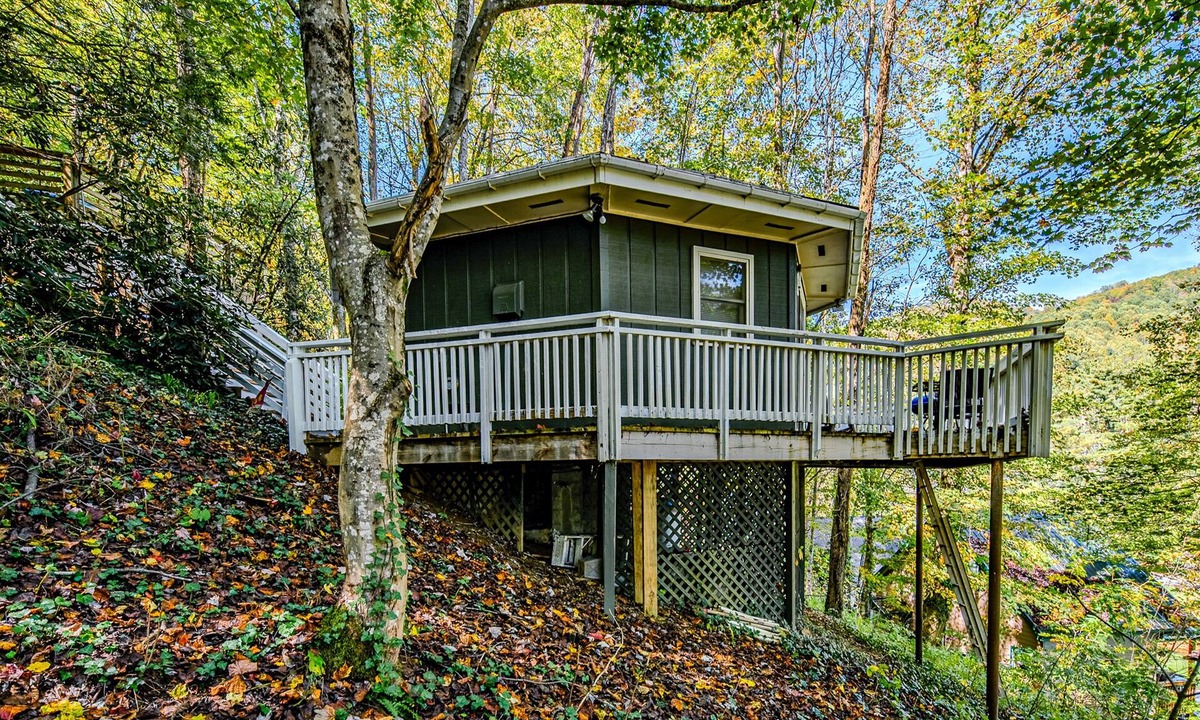 Mill Ridge House | Tranquil Banner Elk Escape | Views, Pool & Slopes