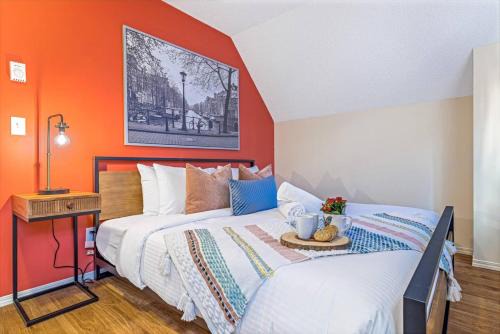 Canmore Apartment | Traveler Friendly Canmore Condo Close to Banff