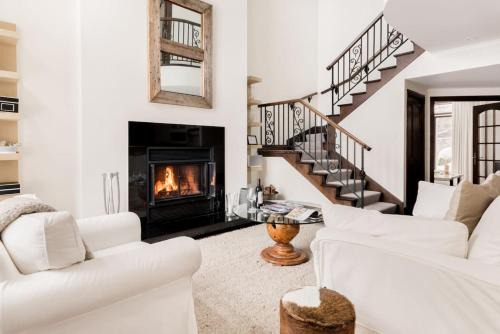 Mont-Tremblant Pedestrian Village Apartment | Tremblant Prestige - Bondurant 95-4