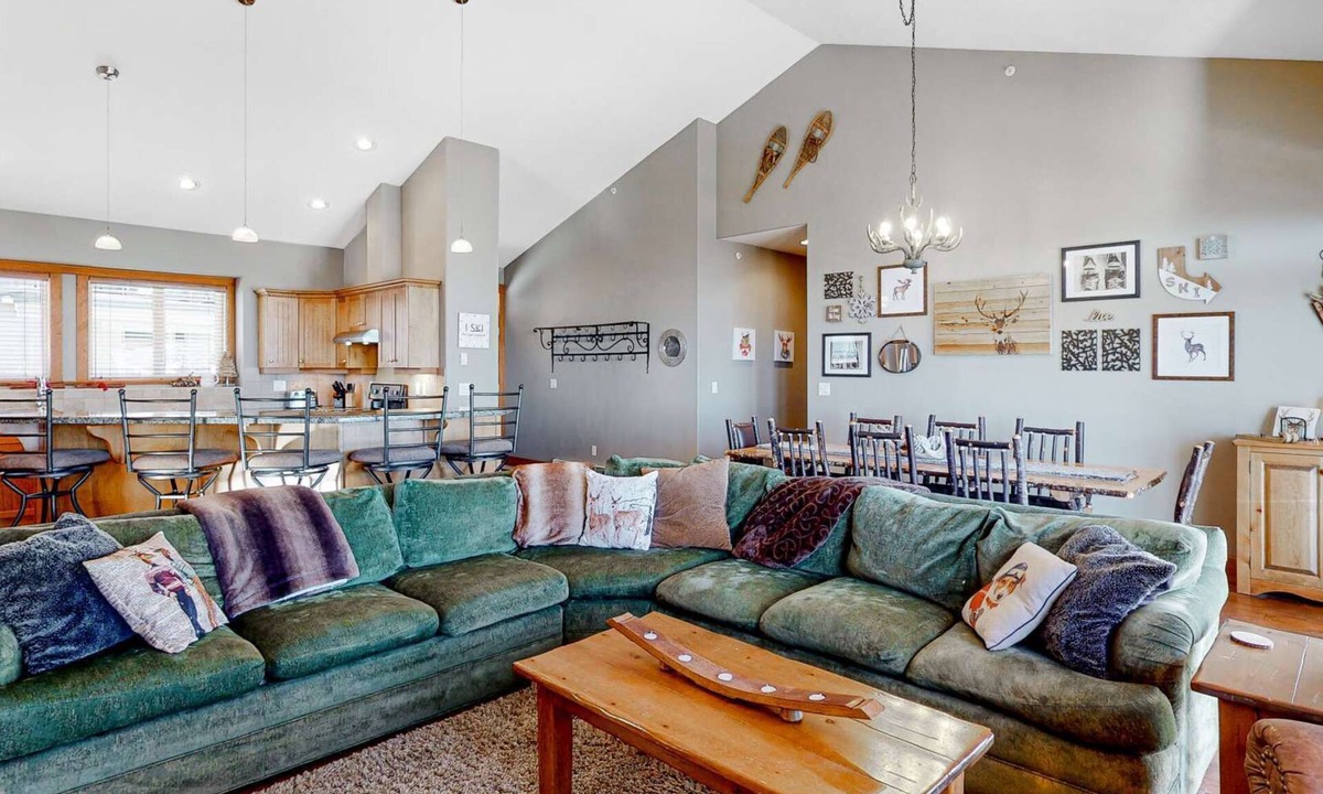 Big White Ski Resort Condo | True ski-in/ski-out 4-bedroom condo with private hot tub at Big White
