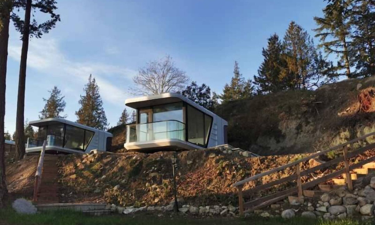 Sliammon Apartment | U10 Seaside Serenity: Seal Bay Glamping Retreat
