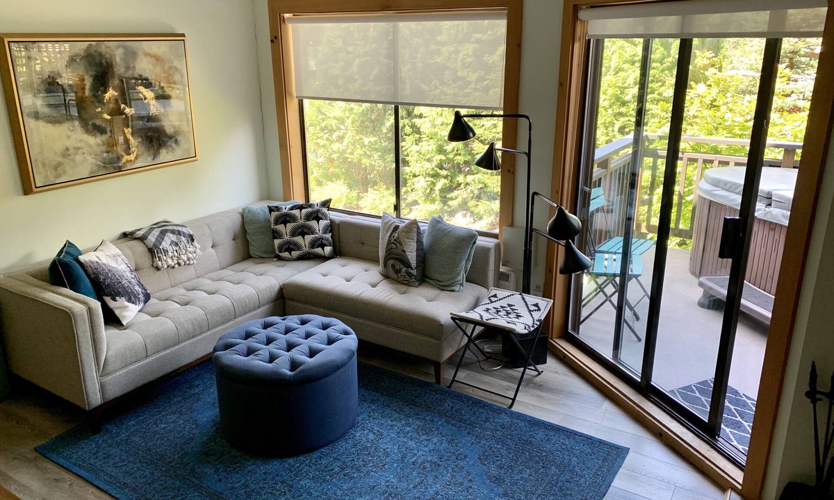 Whistler Creekside House | Unbeatable location w. Private hot tub & garage.