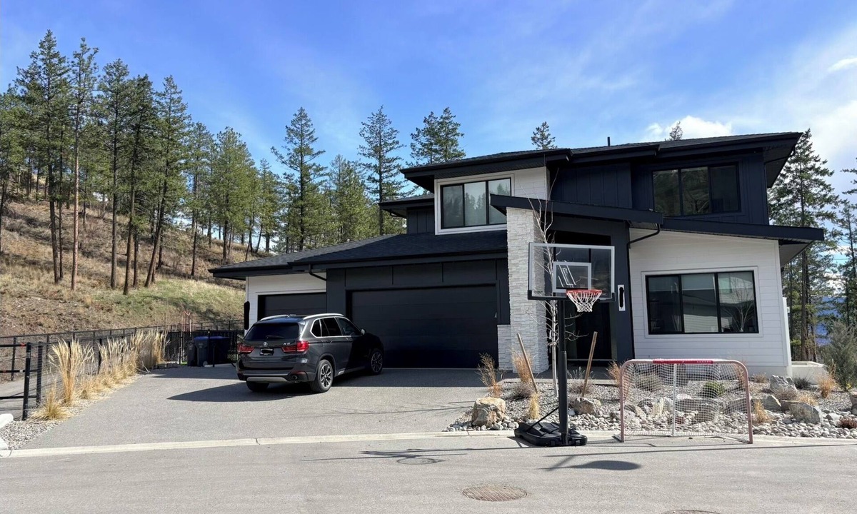 Central Okanagan House | Upscale 1BR Suite in New Build | Nature Escape
