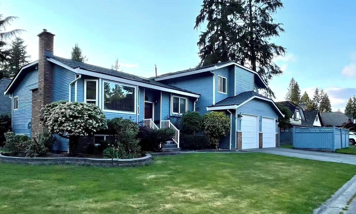 Delta Bed & Breakfast | Vancouver in Style - Newly listed renovated home in Delta's Sunshine Hills
