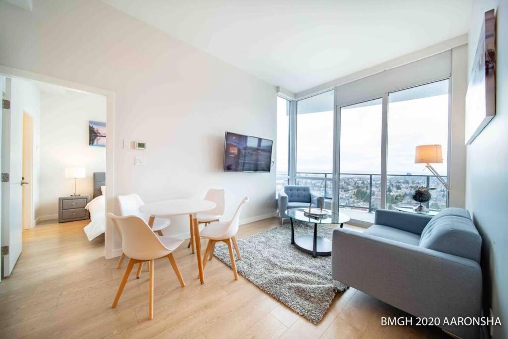 Marpole Apartment | Vancouver marine gateway luxury condo