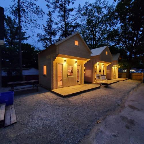 Wasaga Beach House | Wasaga Beach Bunkie 5