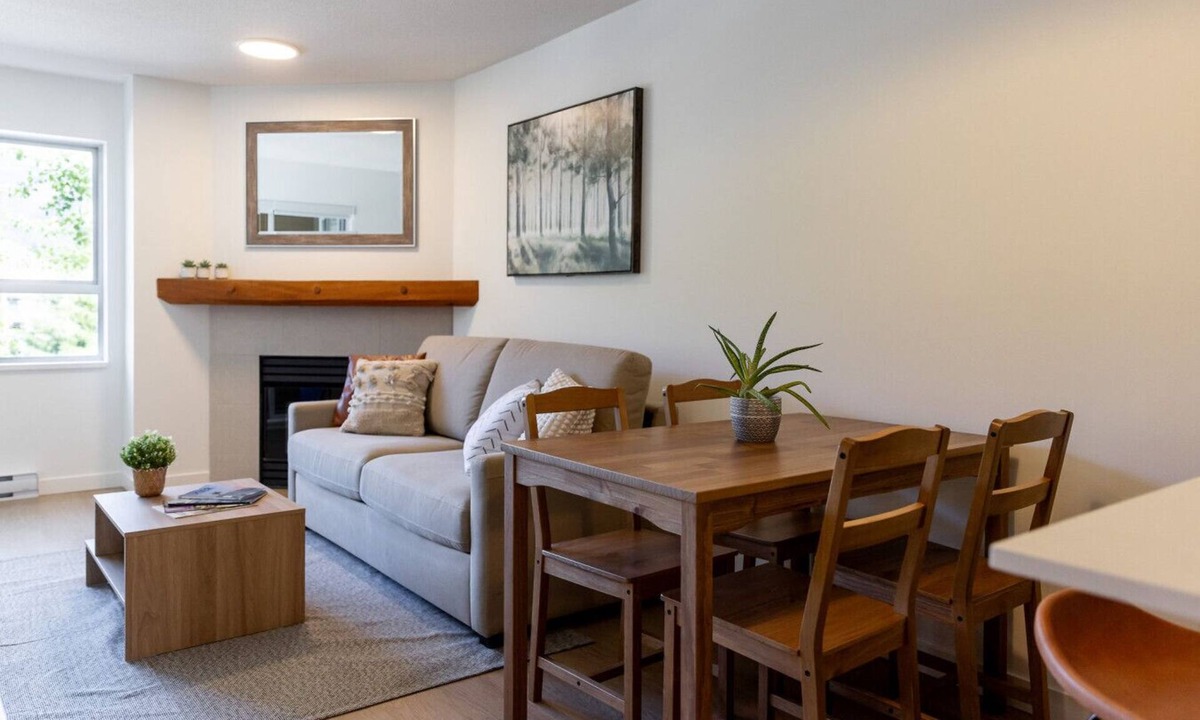 Village North Apartment | Whistler Village 1BR: Sleeps 4. Walk to lifts, shopping & more! Free Parking!