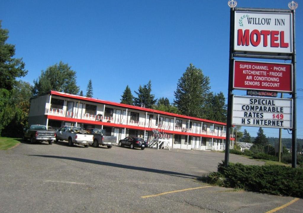 Quesnel Hotel | Willow Inn Motel
