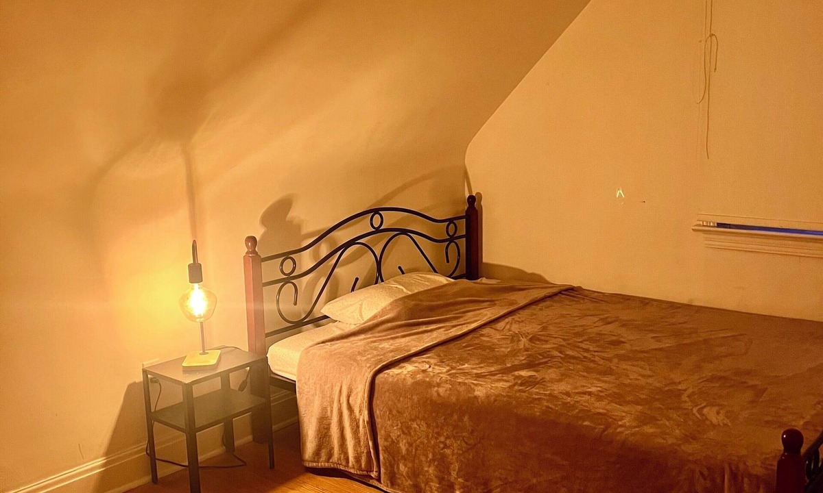Richmond Hill House | Your cozy home in Richmond Hill downtown!