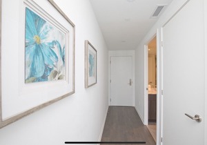 Luxury Cozy Condo in Downtown Toronto | King St.