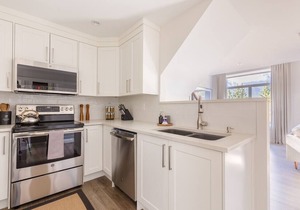 Modern Mountain Vibe - Gorgous new 3 bed townhouse with stunning mountain views