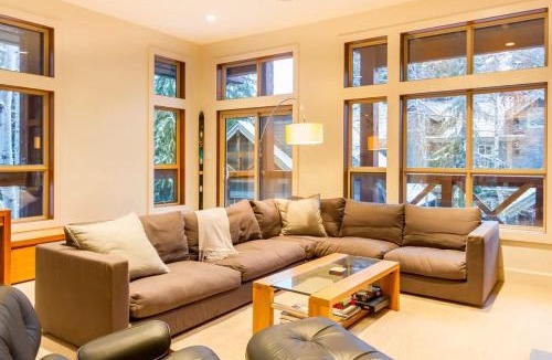 Blackcomb House | 05 Forest Creek
