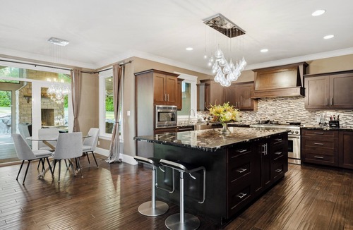 Surrey House | 1‑Acre Private Estate w/Pool & Basketball