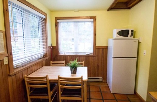 Ucluelet Cottage | 1 Bed A - Cozy 2 Story Cottage Walking Distance to Two Beaches